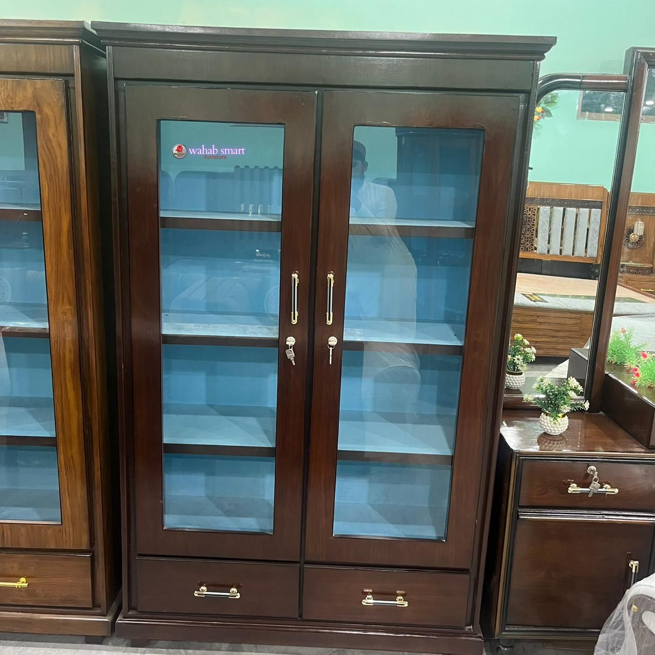showcase X tow door