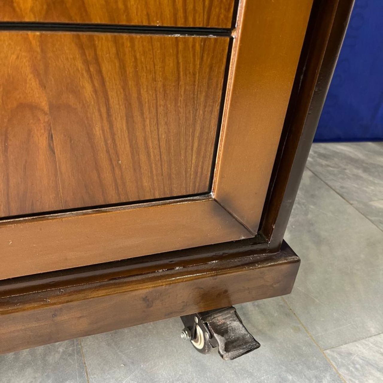 Opal line wardrobe || three doors